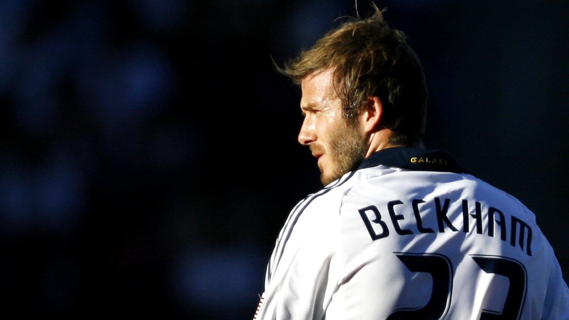 跨界争锋，当波兰铁骑打穿毕尔巴鄂，孔德在F1赛道接管比赛