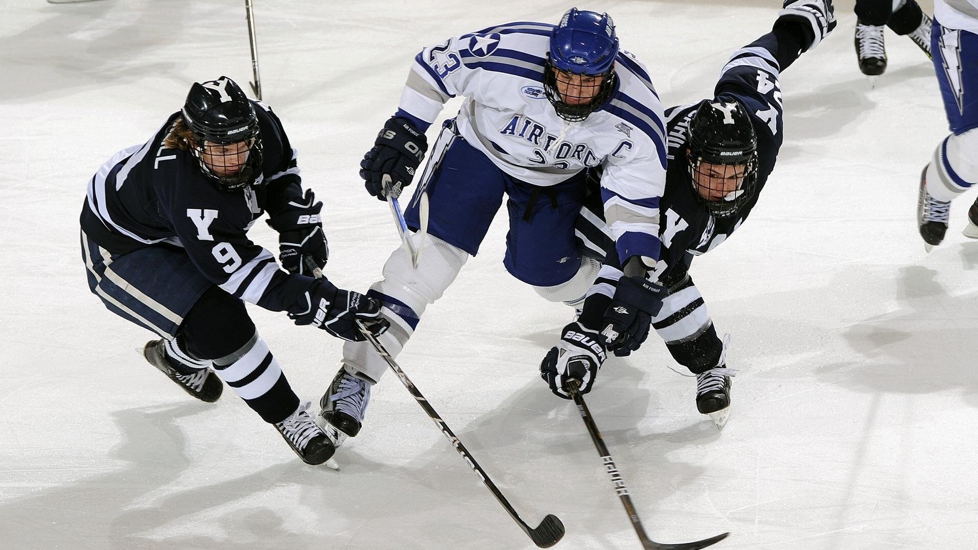 独步赛道，威廉姆斯轻取迈凯伦，佩雷兹刷新纪录的唯一瞬间